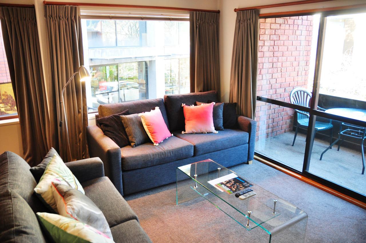 St James Apartments Distretto di Distretto di Queenstown Esterno foto